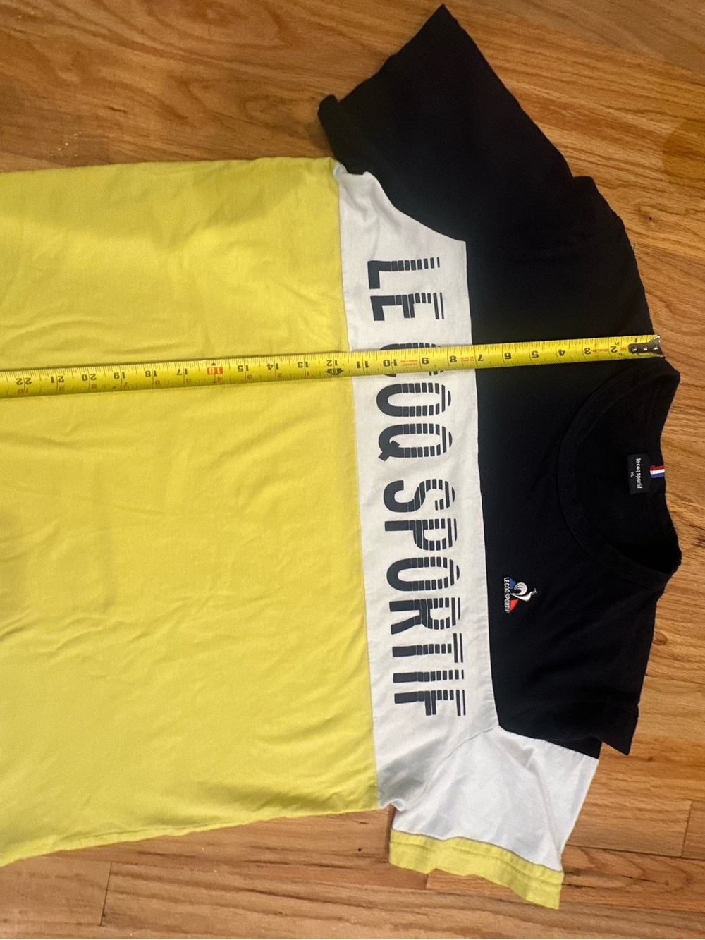 Le Coq Sportif Black, White & Yellow Colorblock Men’s Tee - Picture 4 of 7